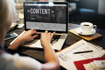 Customers checking out 8 killer posts connecting content, e-commerce, and customer experience